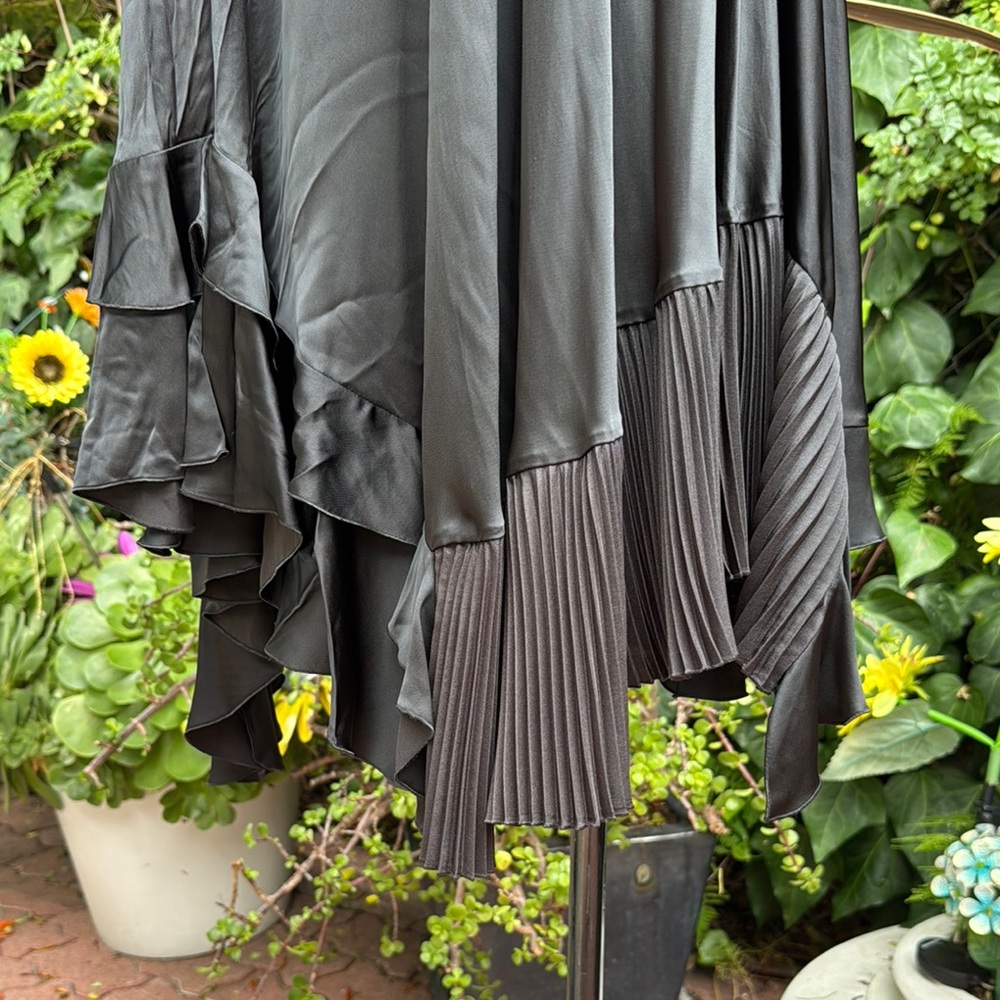 Stella McCartney Elegant Black Sleeveless Dress Sz.38 - Picture 3 of 7